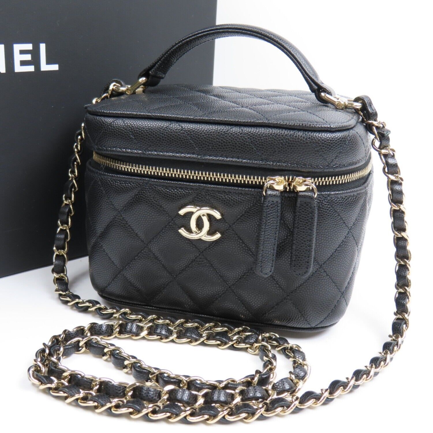 Chanel CC CAVIAR QUILTED VANITY Shoulder Bag