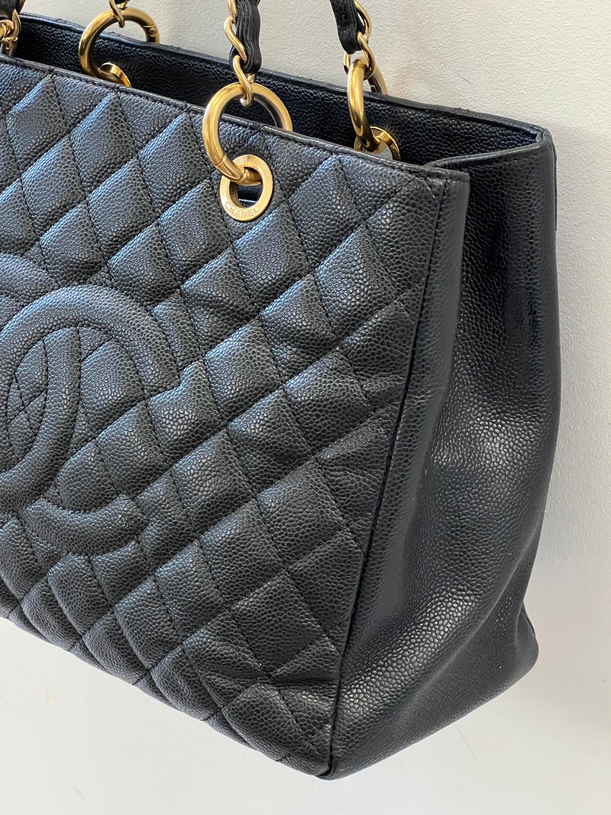 Chanel CAVIAR QUILTED GRAND SHOPPING Tote Bag