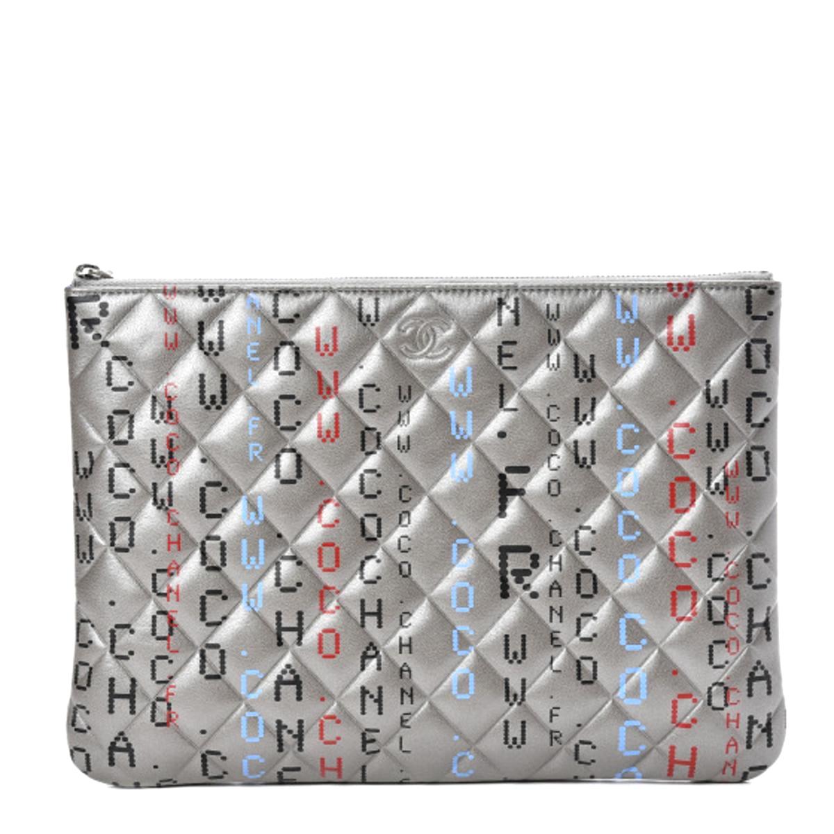 CHANEL METALLIC SILVER QUILTED LAMBSKIN PRINTED DATA CENTER O CLUTCH-HS