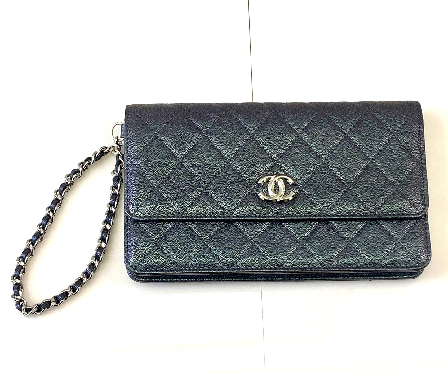 Chanel CAVIAR QUILTED WRISTLET Clutch Bag