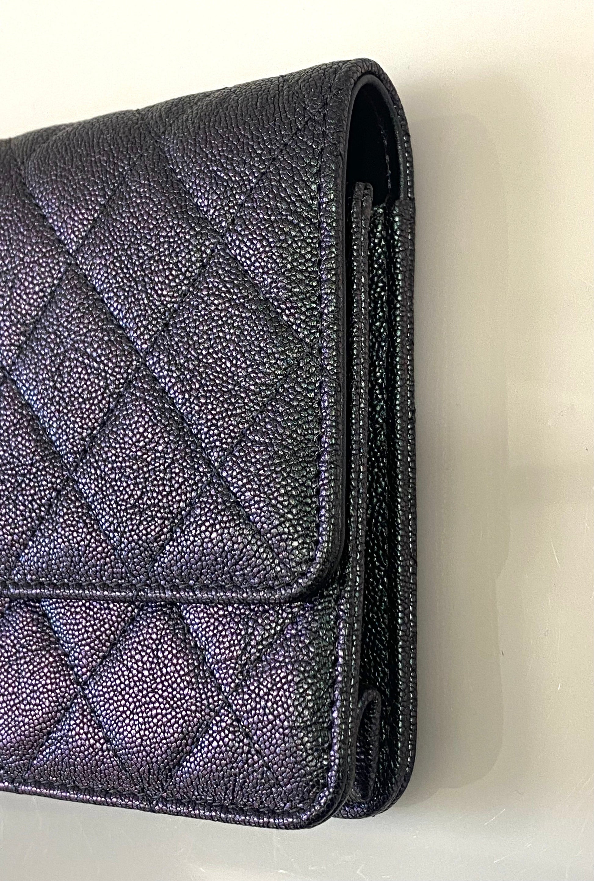 Chanel CAVIAR QUILTED WRISTLET Clutch Bag