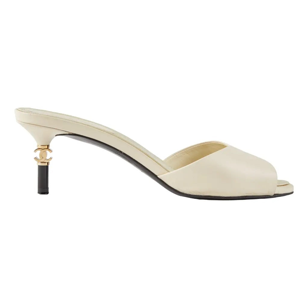Chanel Interlocking CC Heel Logo Leather Mules for Women