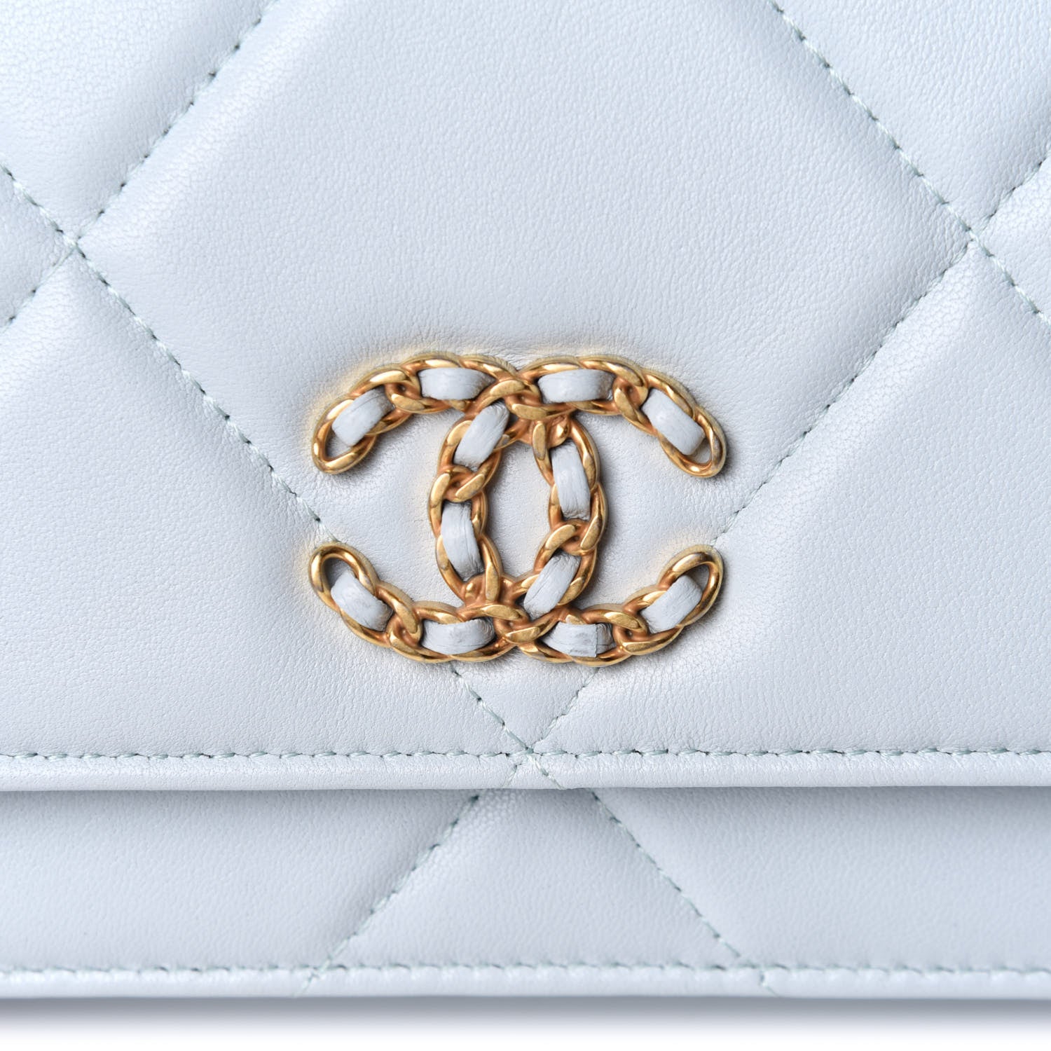 Chanel Lambskin Quilted Chanel 19 Wallet on Chain 20B69F7F F332 4323 9669 F19B58A9D7B7