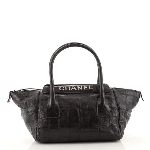 Chanel LAX QUILTED BAR Leather Handbag