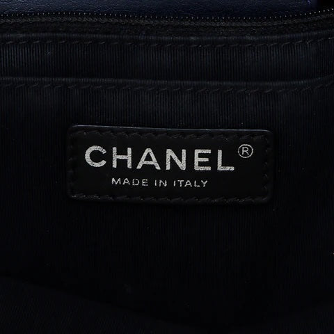 CHANEL 21 LAMBSKIN LEATHER BOY TOTE CHAIN BAG