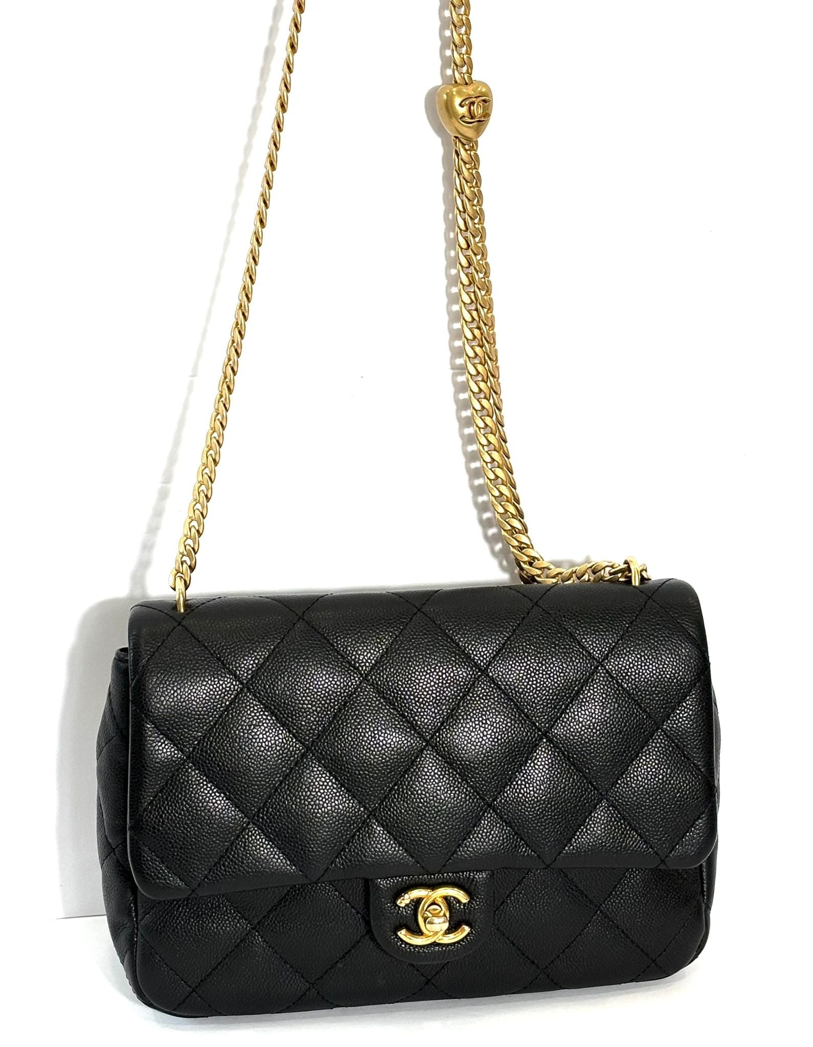 CHANEL CAVIAR QUILTED SWEETHEART MINI FLAP BAG