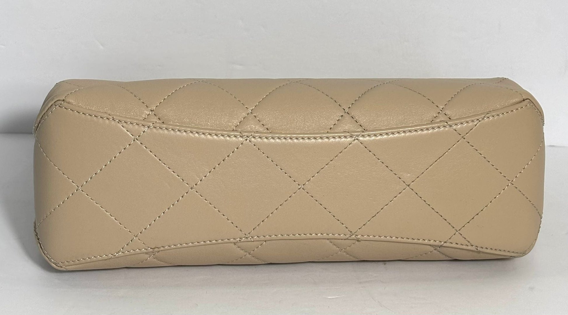 CHANEL CC GHW 25 PEARL HANDLE SHOPPING BAG