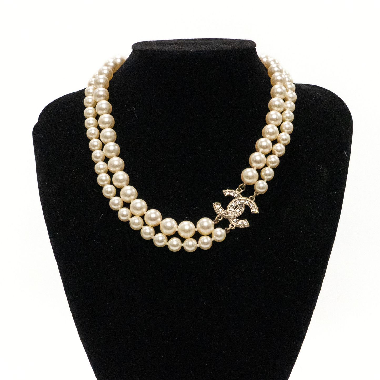 Chanel 'cc' Double Strand Pearl Choker Jewelry