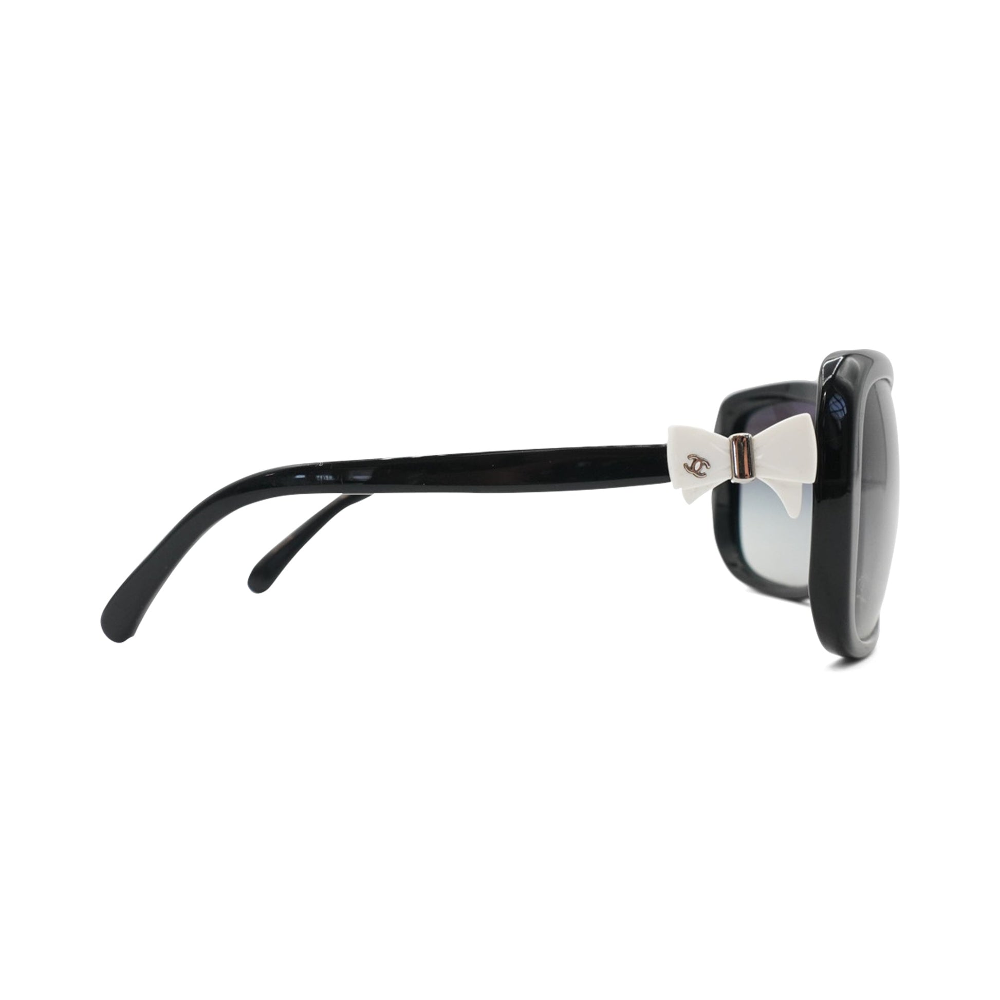 Chanel 'cc Bow' Sunglasses