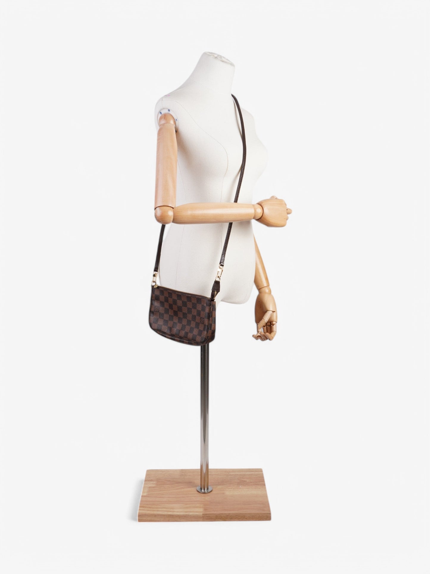 Louis Vuitton Pochette Accessoires Ebene Coated Damier Canvas Coated Canvas Apparel Canvas 7