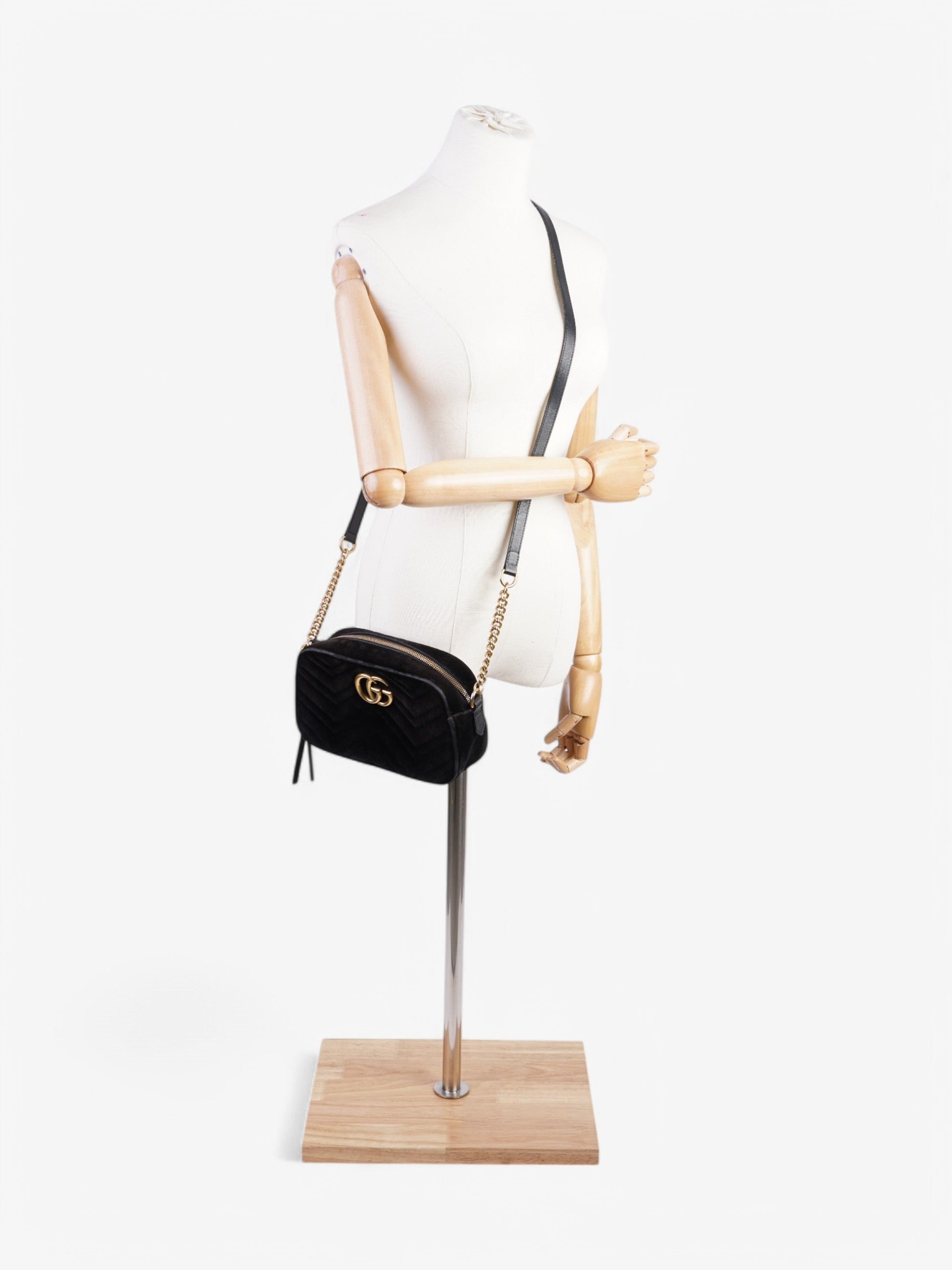 Gucci Marmont Velvet Crossbody Bag Black Small