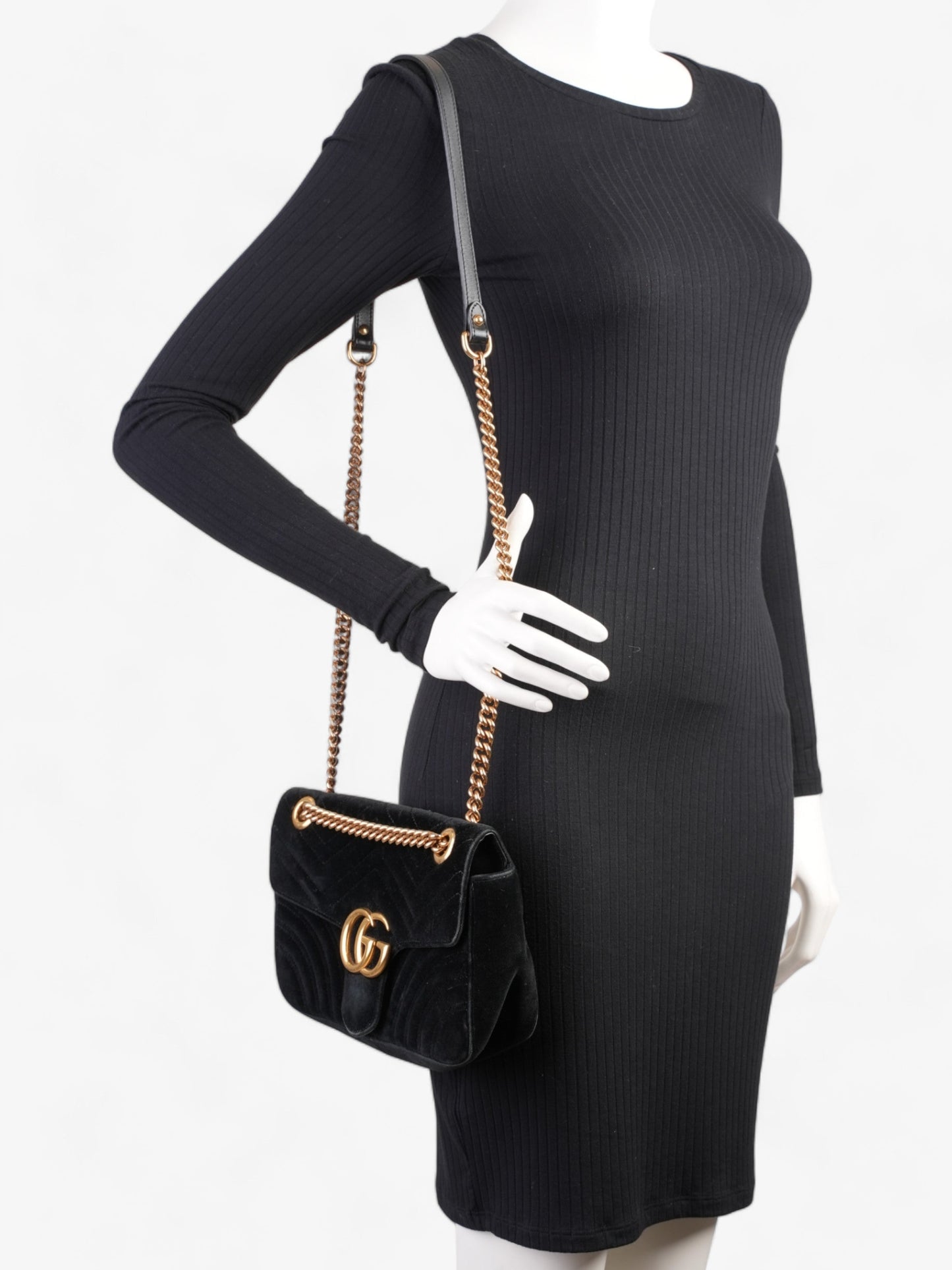 Gucci Marmont Velvet Shoulder Bag Black Small
