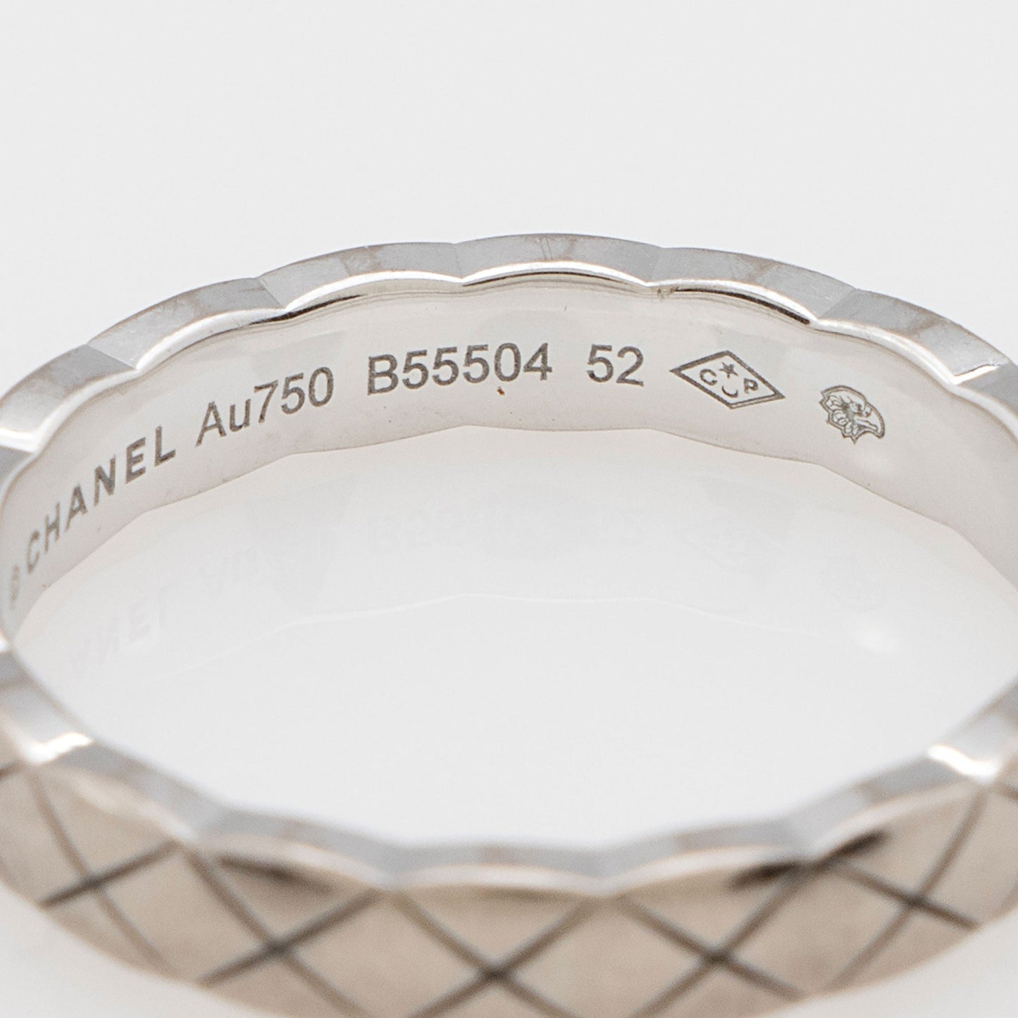Chanel 18K White Gold Coco Crush Mini Ring - Size 6 (Shf-Fvd7Xz)