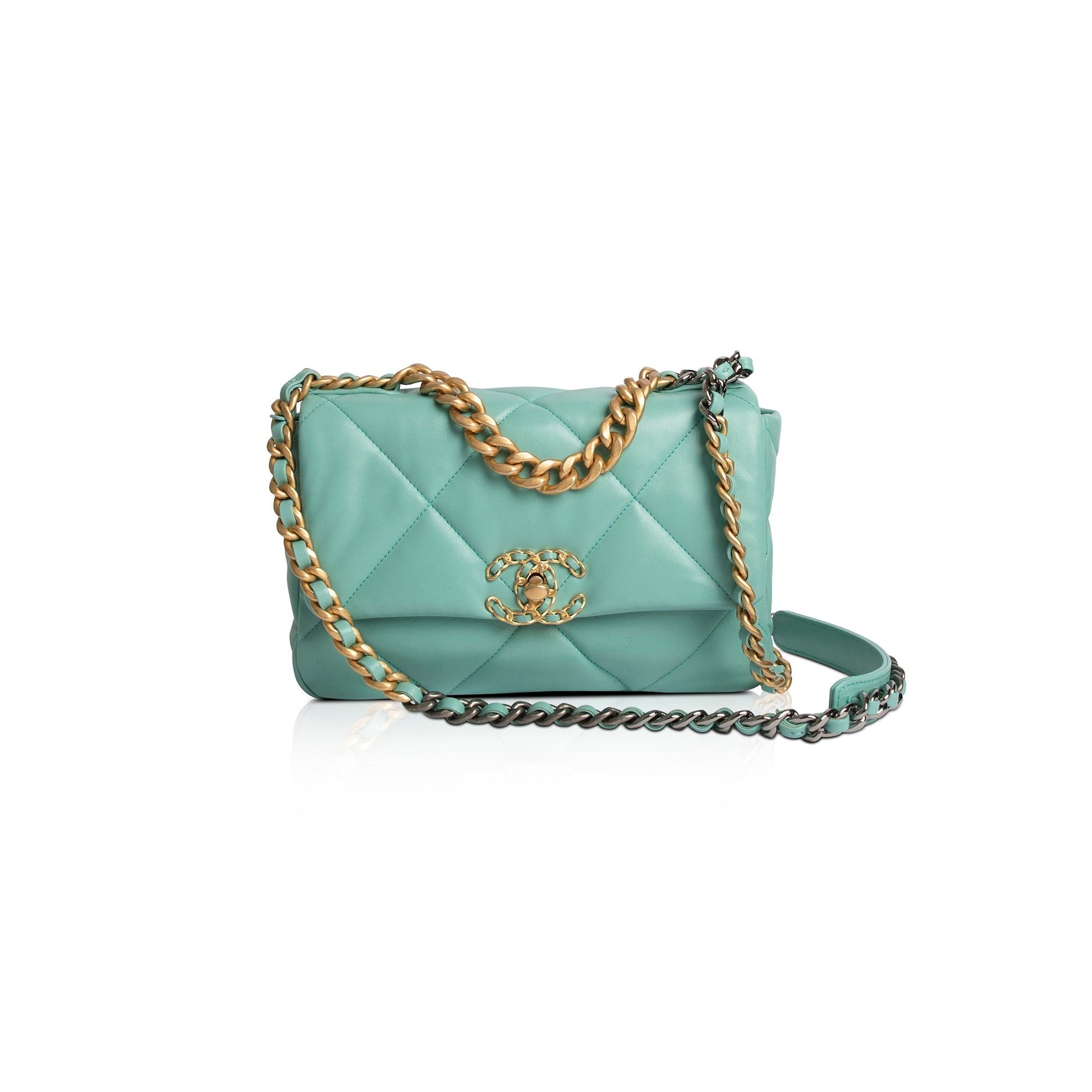 Chanel 19 Flap Travel Bag 4