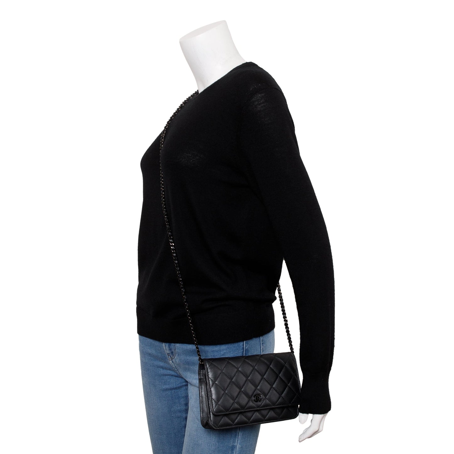 Chanel So Classic on Leather Lambskin Black Wallet Case