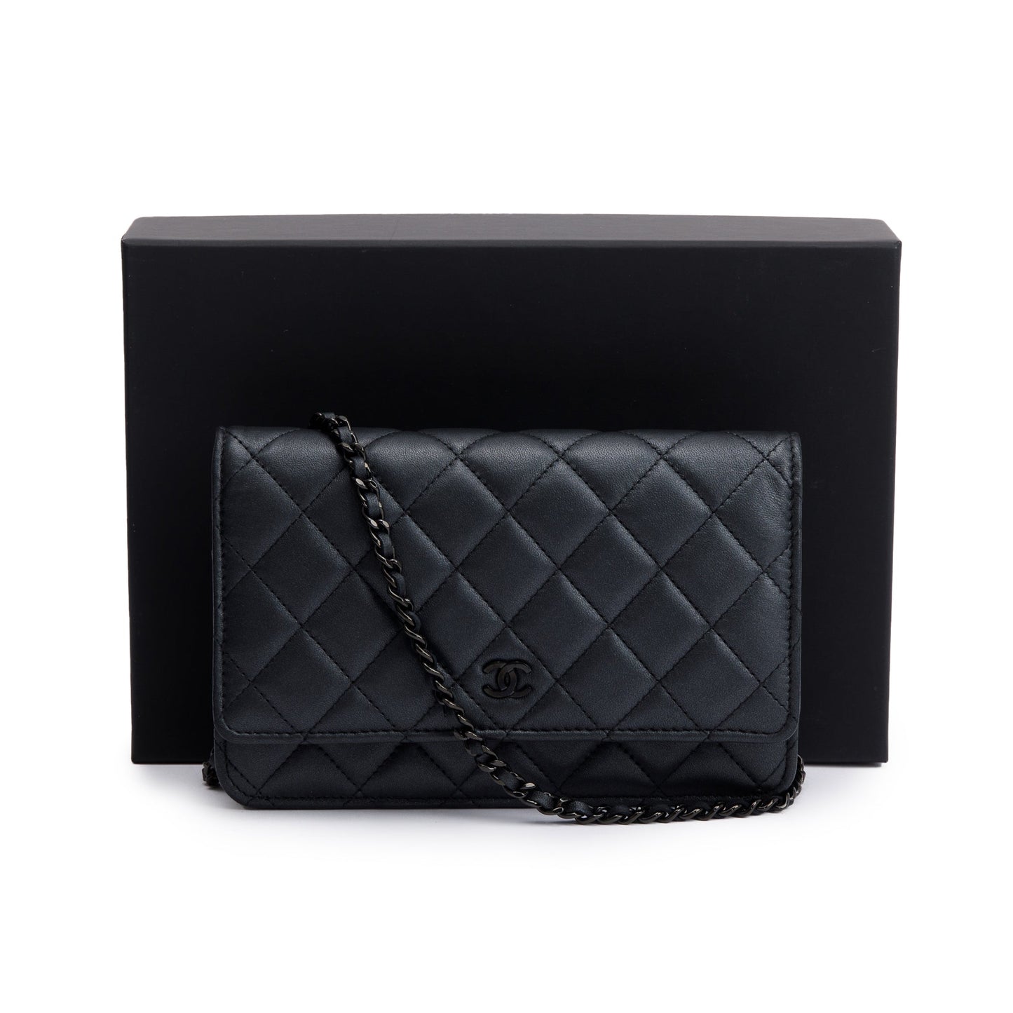 Chanel So Classic on Leather Lambskin Black Wallet Case