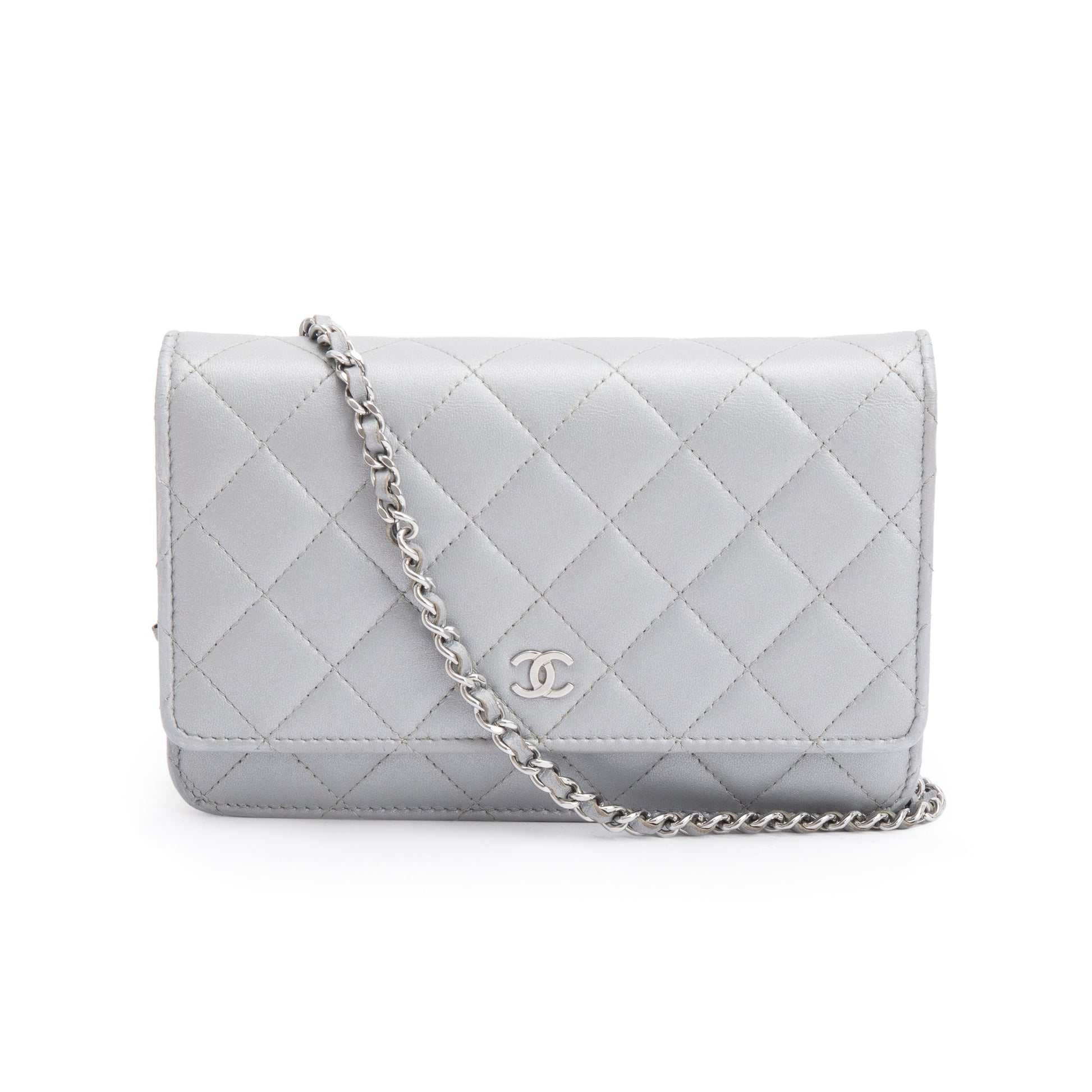 Louis Vuitton Chanel Quilted Caviar Classic on Leather Silver Wallet Case