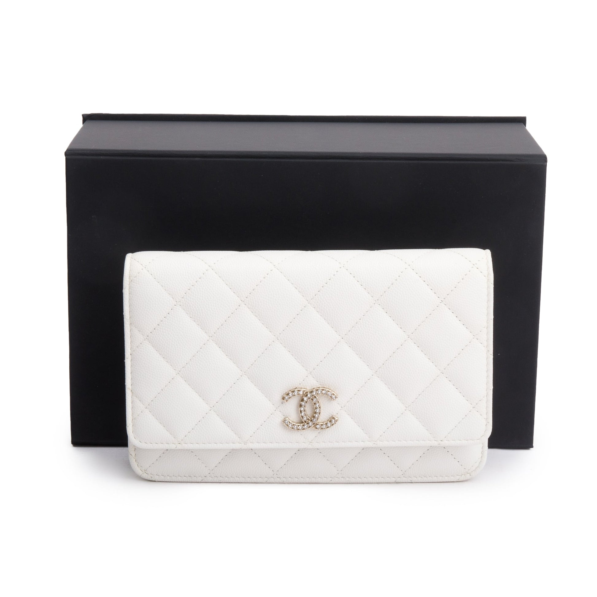 Chanel Quilted Caviar Classic on Leather White Wallet Case