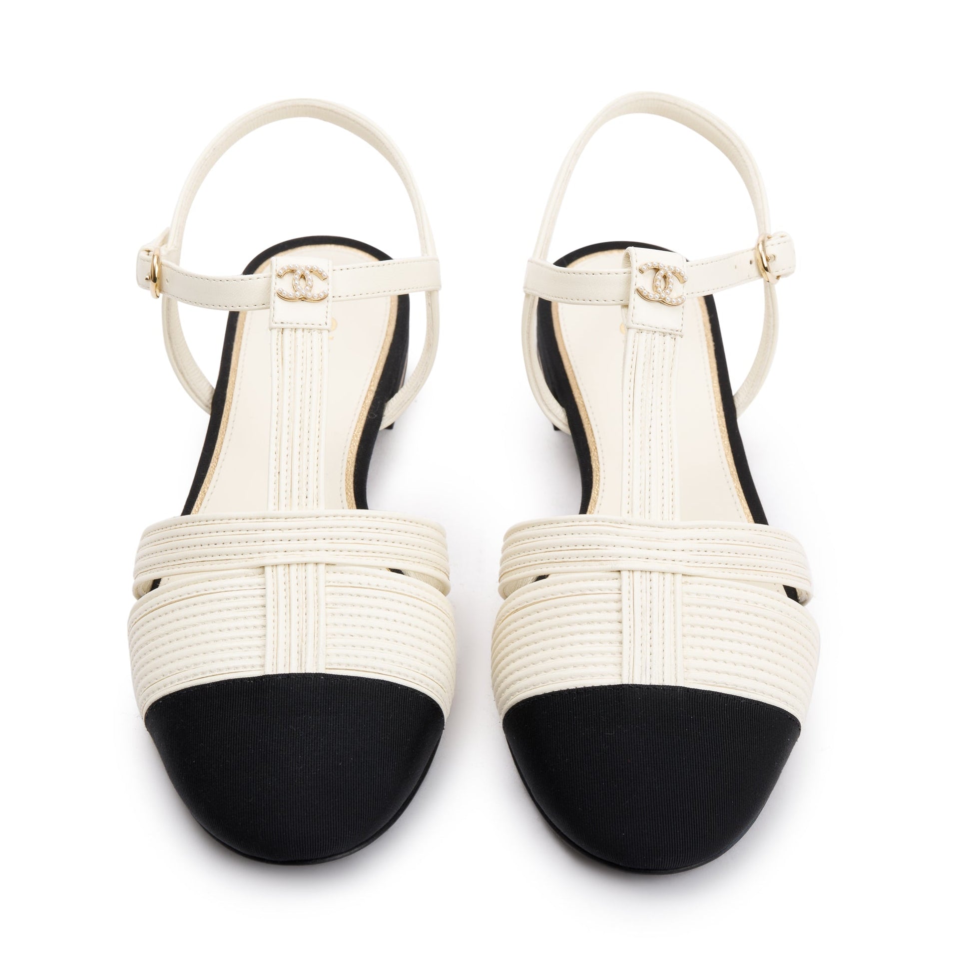 Chanel Interlocking CC Logo Slingback Flats Lambskin Black White Shoes