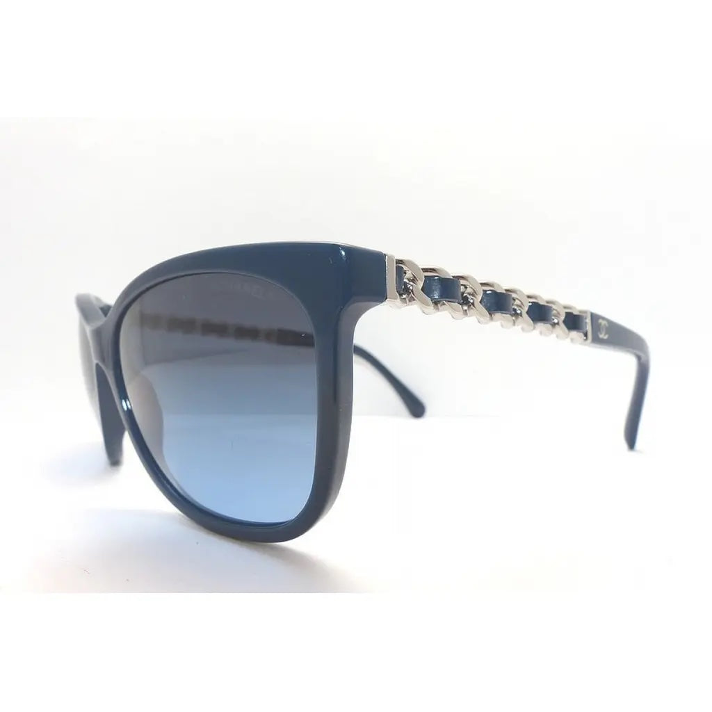 Chanel 5260Q /S2 Chain Sunglasses Bag