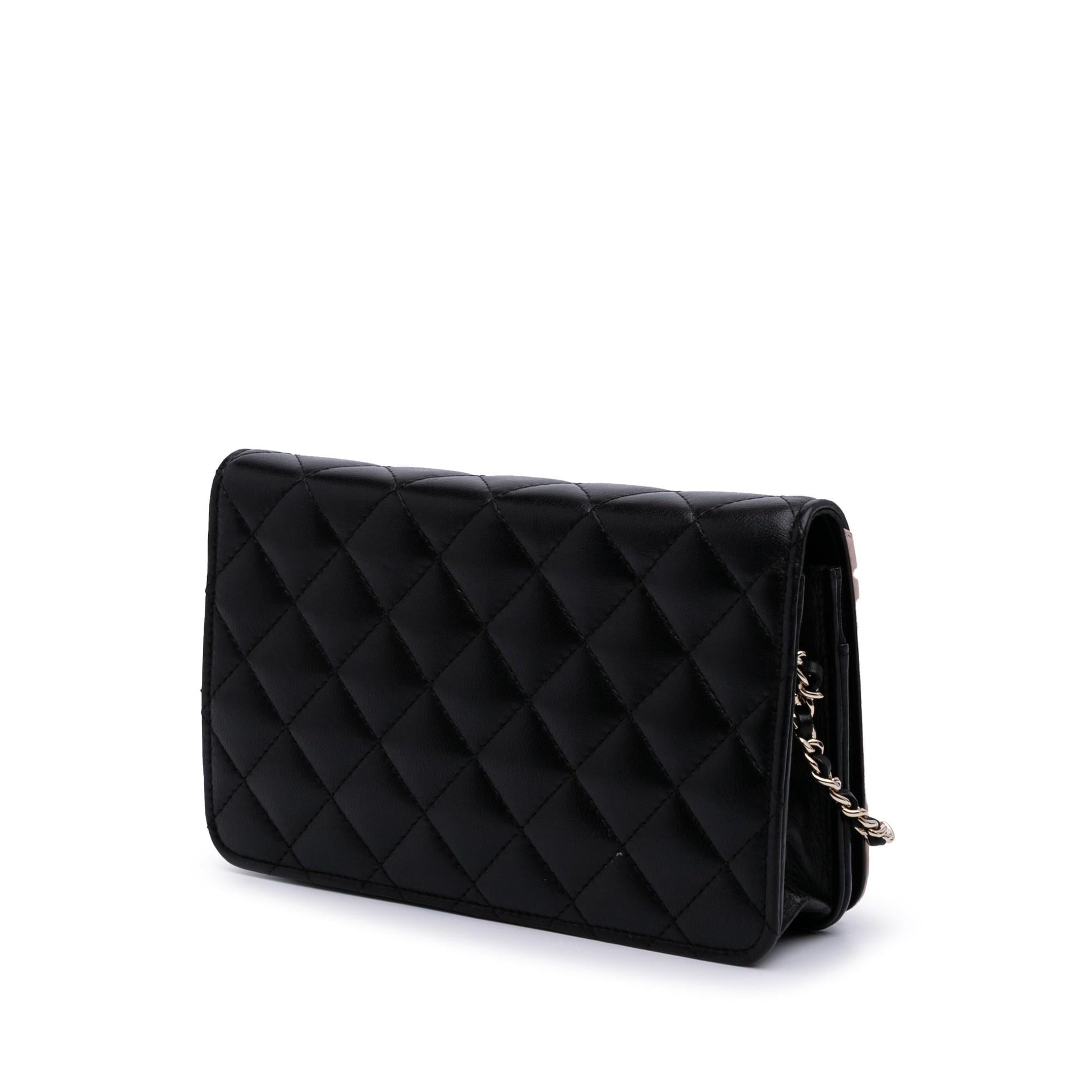 Chanel Bicolor Quilted Lambskin Camellia on Wallet Case Chain 1