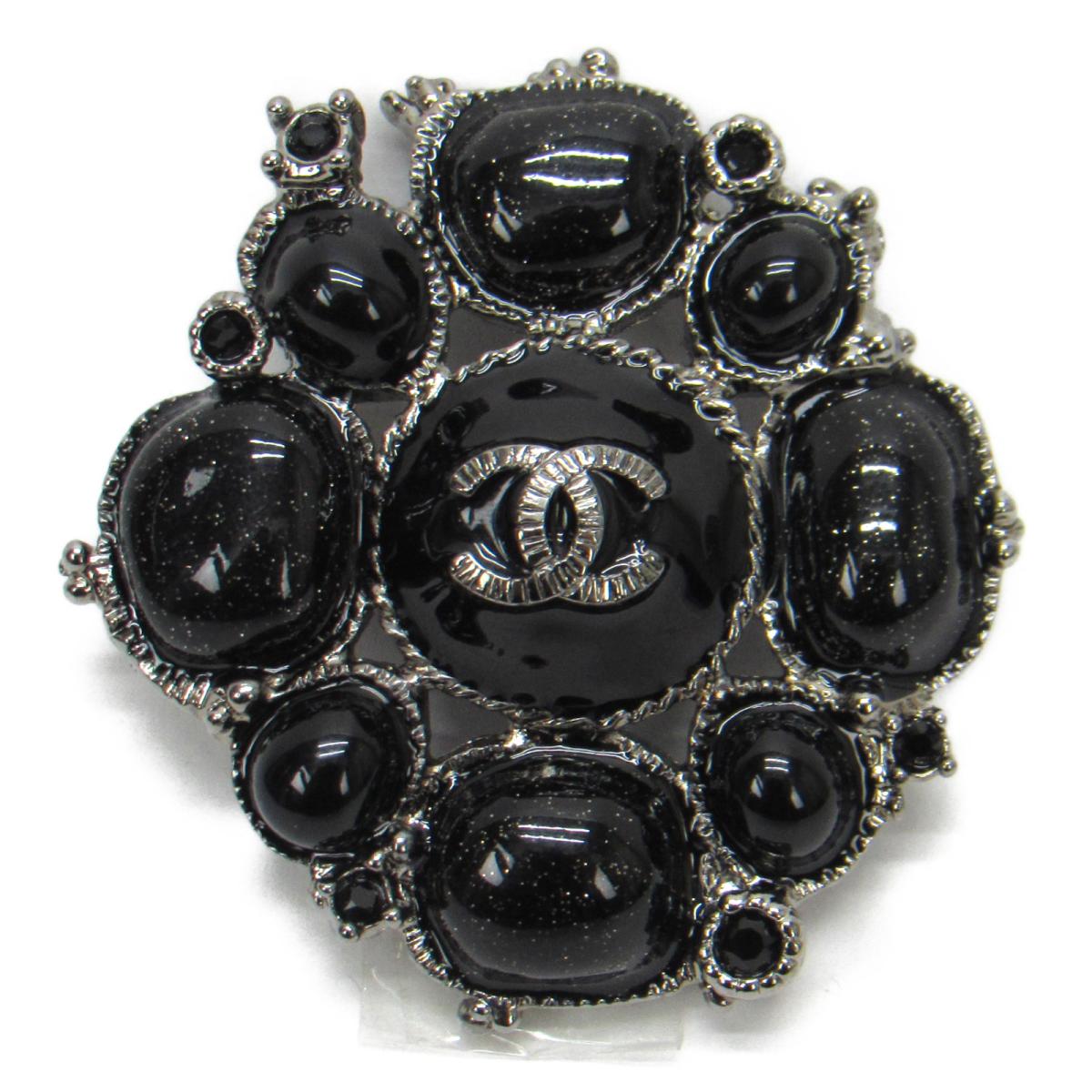 Chanel GLITTER GRIPOIX BROOCH Black Handbag
