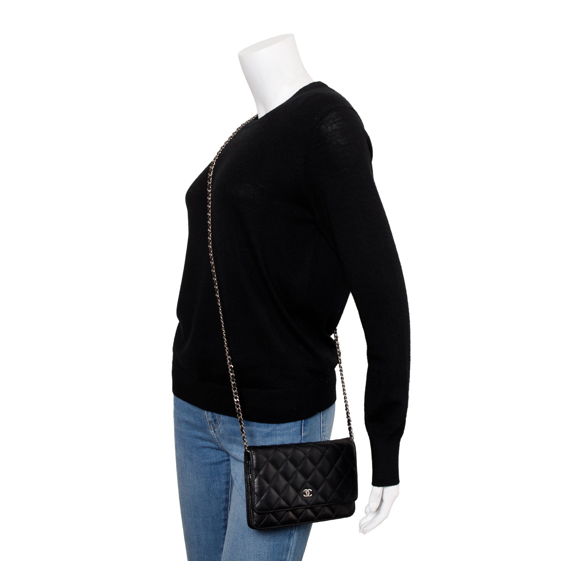 Chanel Classic on Leather Lambskin Black Wallet Case 3