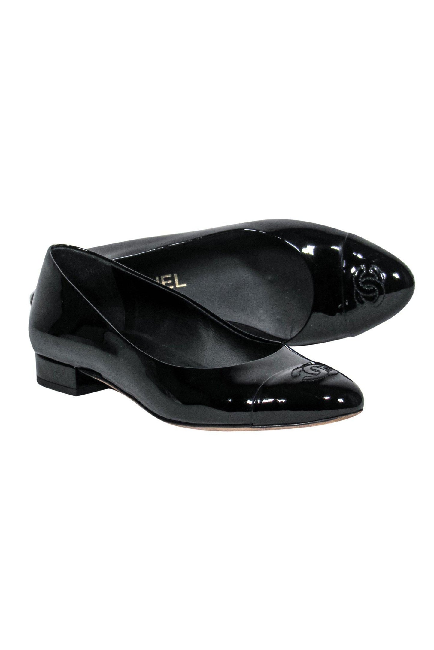 Chanel - Black Patent Leather Flats w/ Logo Sz