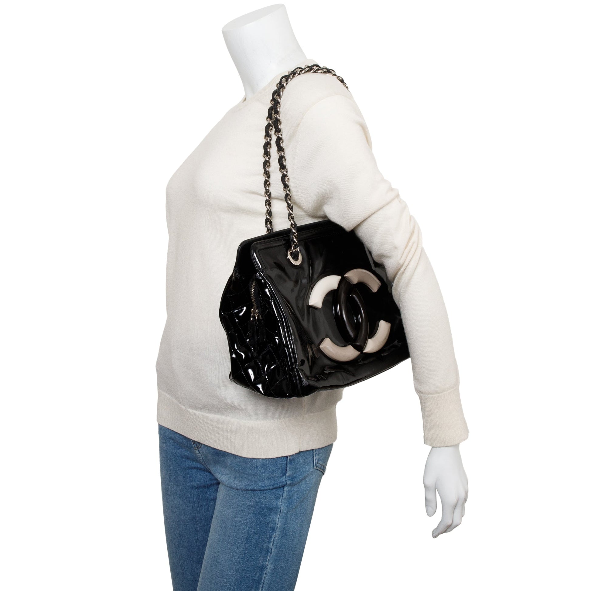Chanel Patent Lipstick Ligne Leather Black Travel Bag