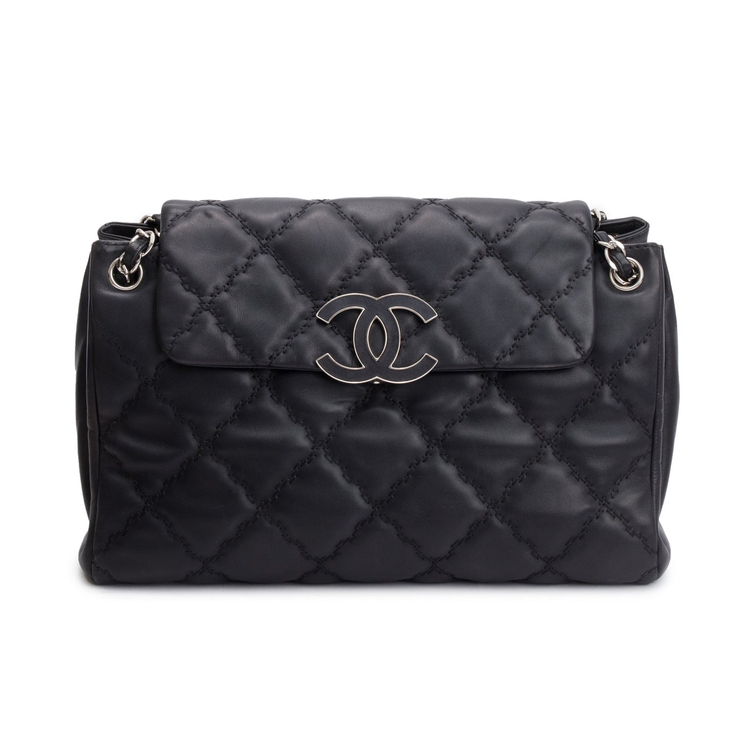 Chanel Quilted Double Stitch Hamptons Flap Leather Calfskin Black Travel Bag