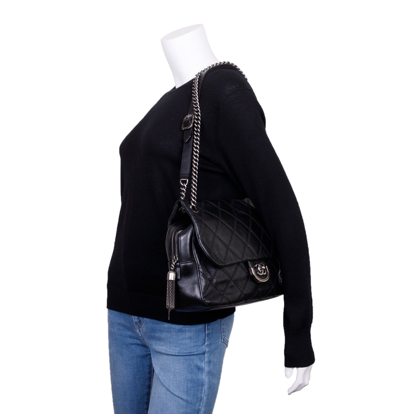 Chanel Quilted Paris-Edinburgh Coco Sporran Flap Leather Calfskin Black Travel Bag