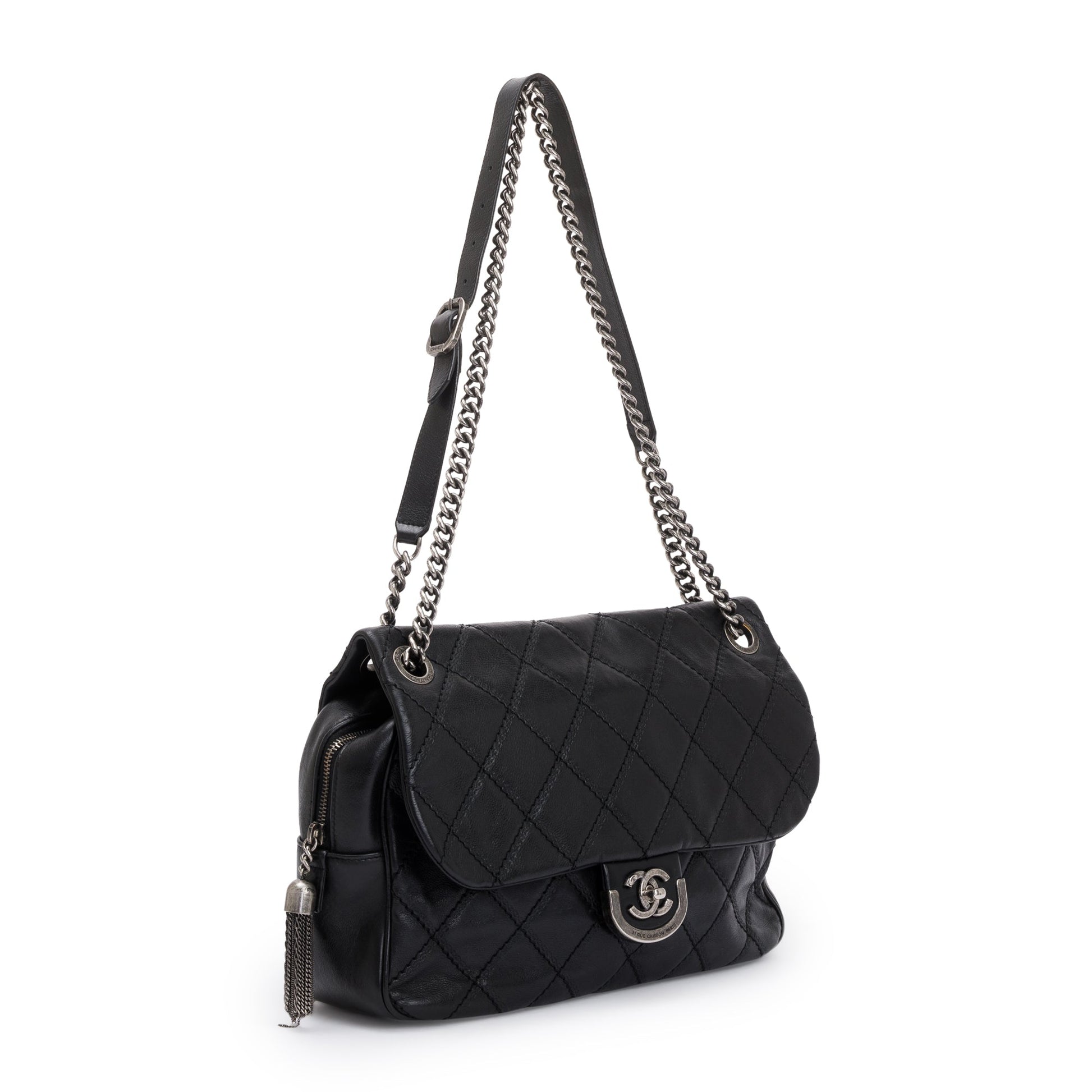 Chanel Quilted Paris-Edinburgh Coco Sporran Flap Leather Calfskin Black Travel Bag