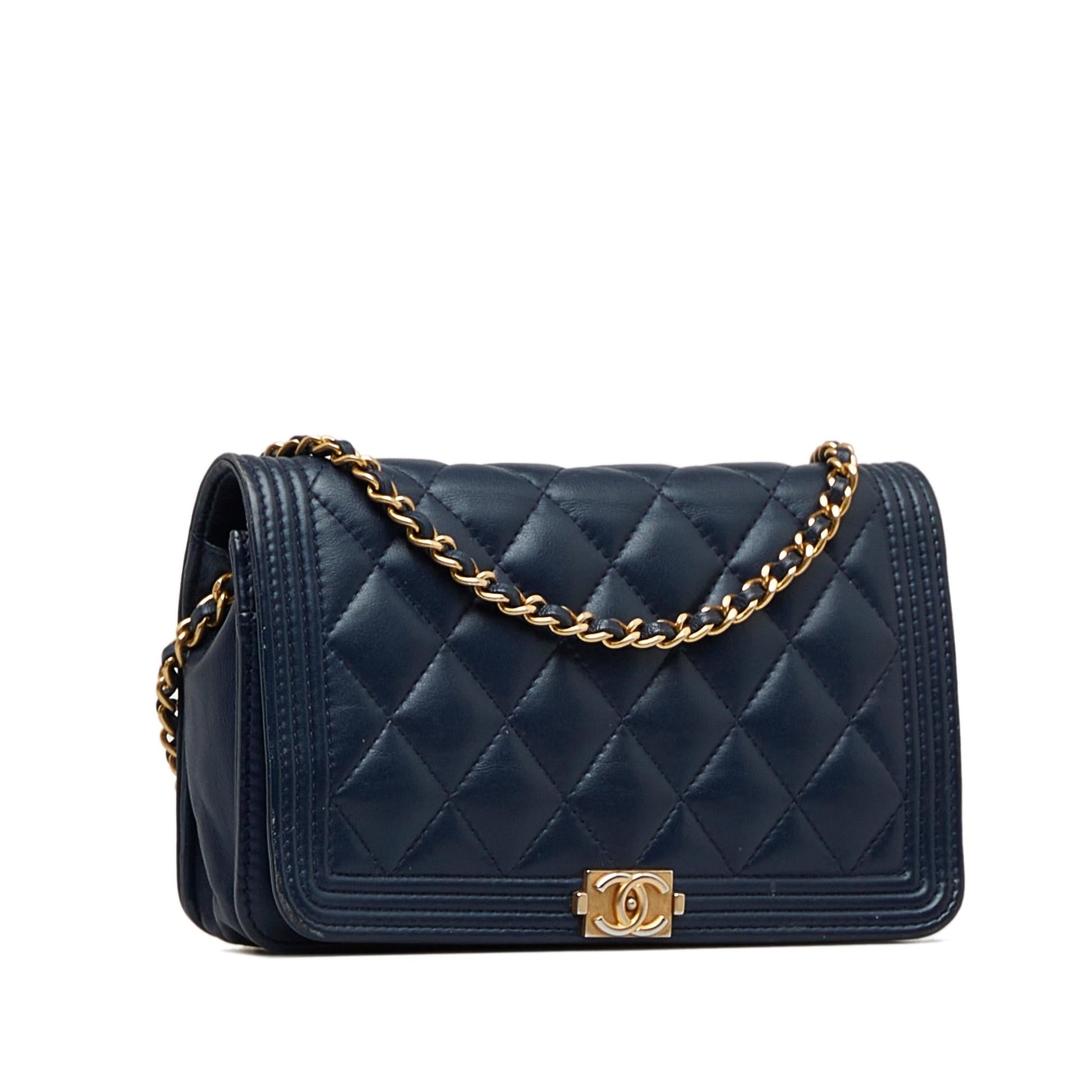Chanel Boy On SHG-NN7aMv Wallet Case