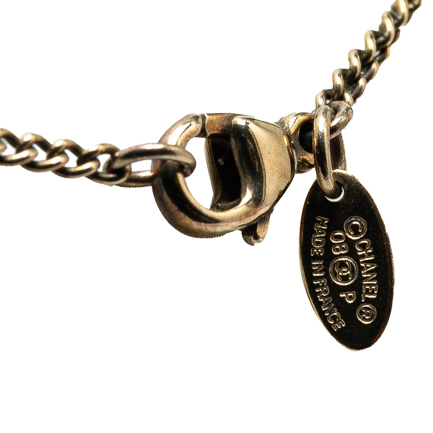 Chanel Brass And Enamel Cc Pendant Necklace (Shg-Miqbxt)