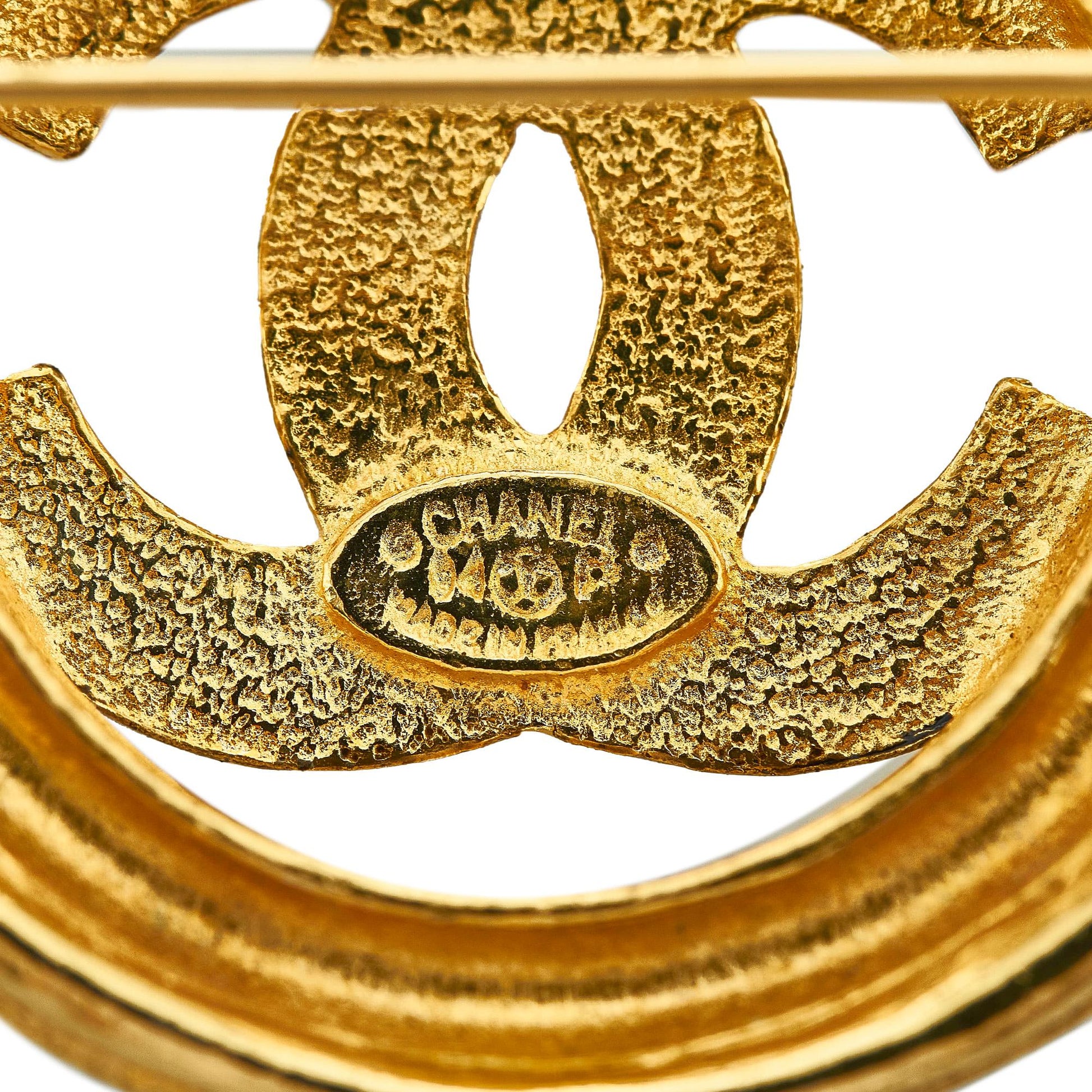 Chanel CC Brooch SHG-zkE6ur Handbag