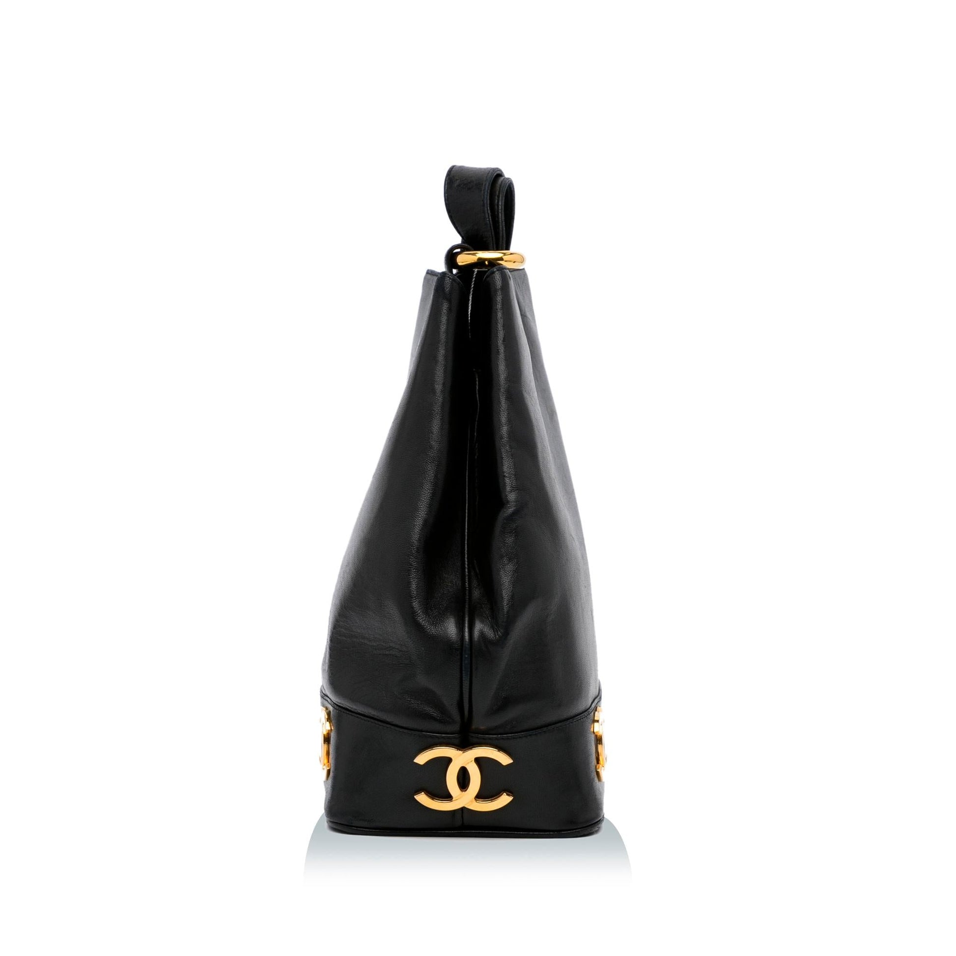 Chanel CC Calfskin SHG-XaxMuh Shoulder Bag