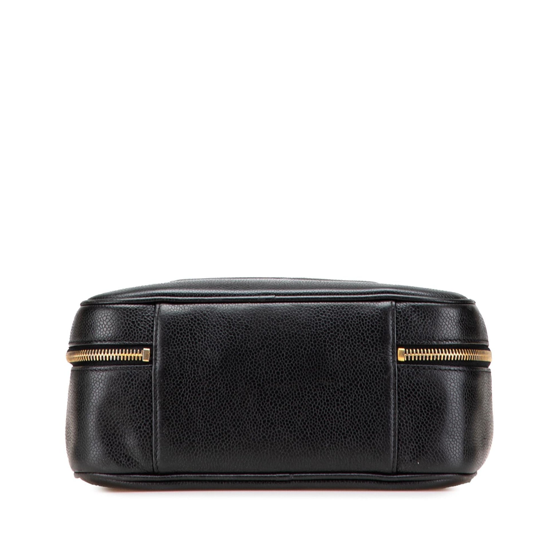 Chanel CC Caviar Vanity Handbag Case 2