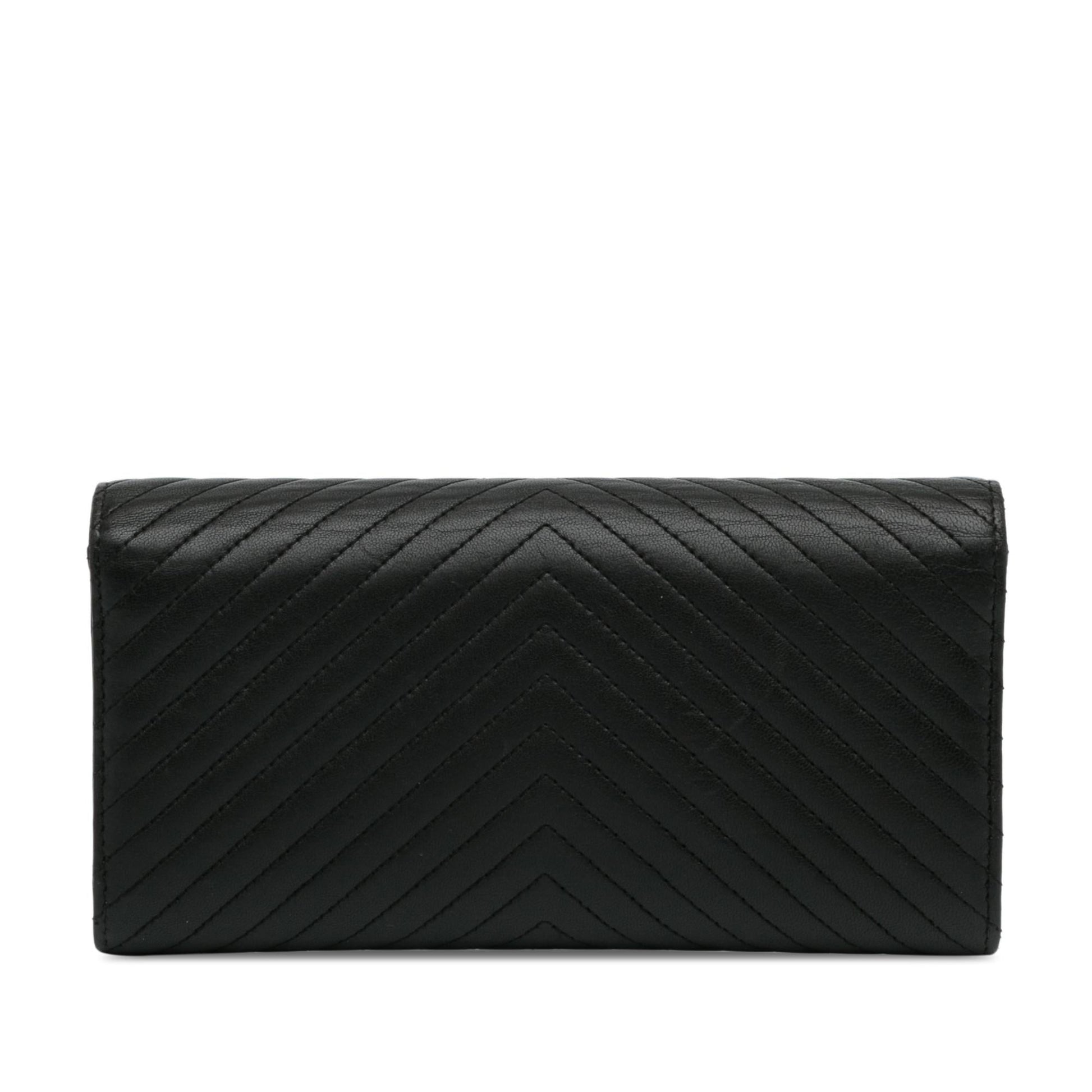 Chanel CC Chevron Lambskin Long Wallet (SHG-GJrUFh)