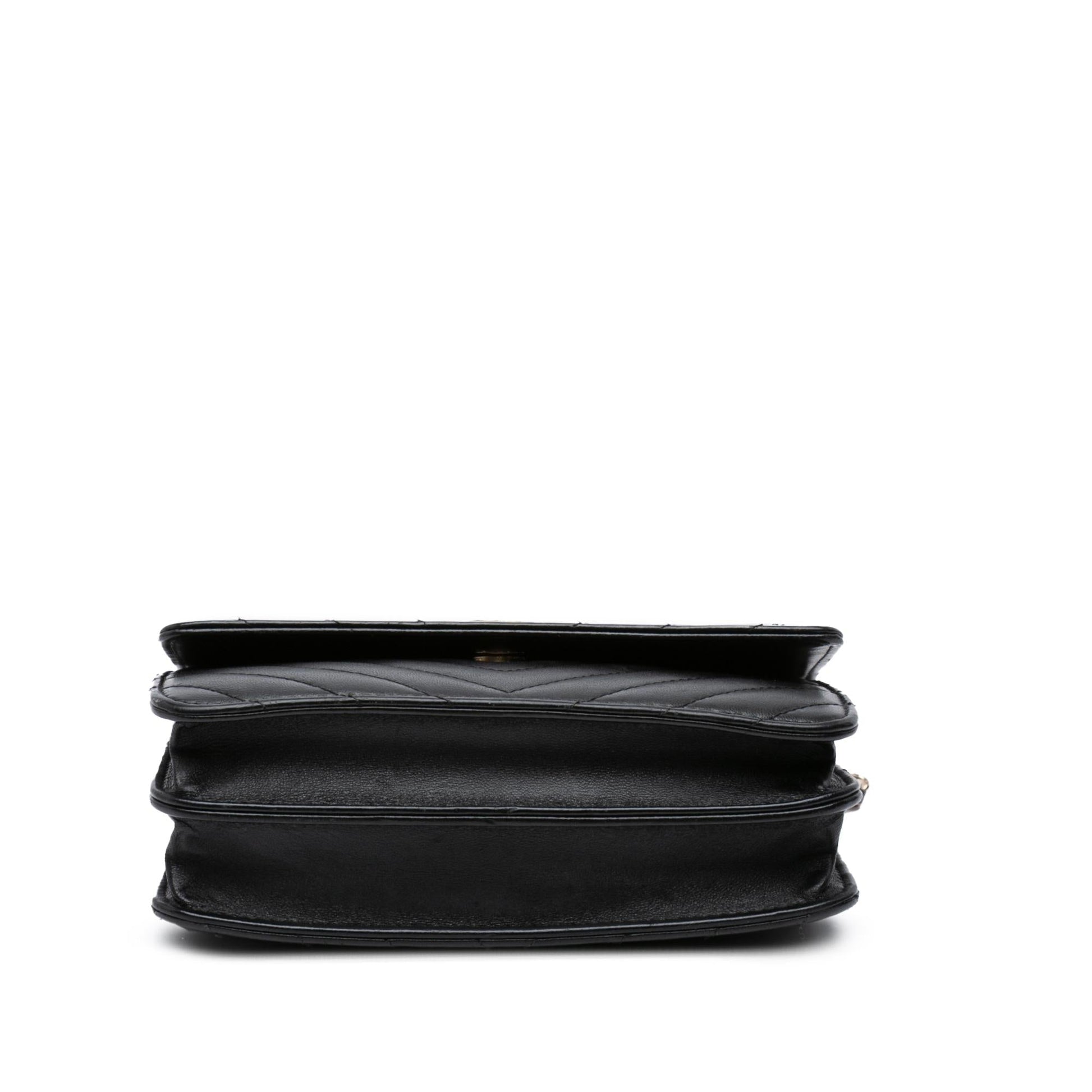 Chanel CC Chevron Lambskin Square On Wallet Case Chain 1