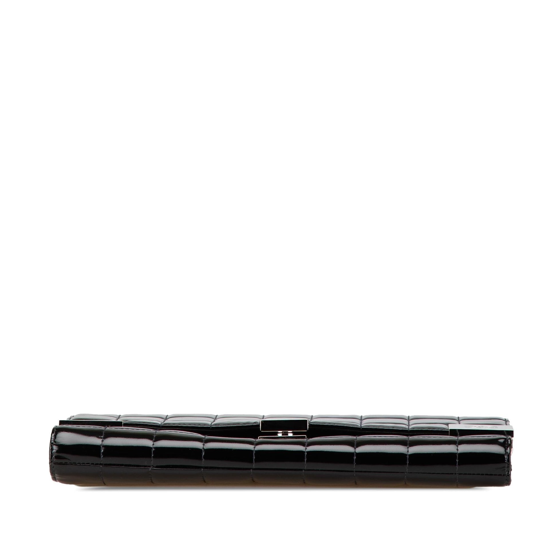 Chanel CC Chocolate Bar Patent on Clutch Bag Chain 1