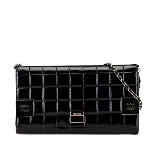 Chanel CC Chocolate Bar Patent on Clutch Bag Chain 1