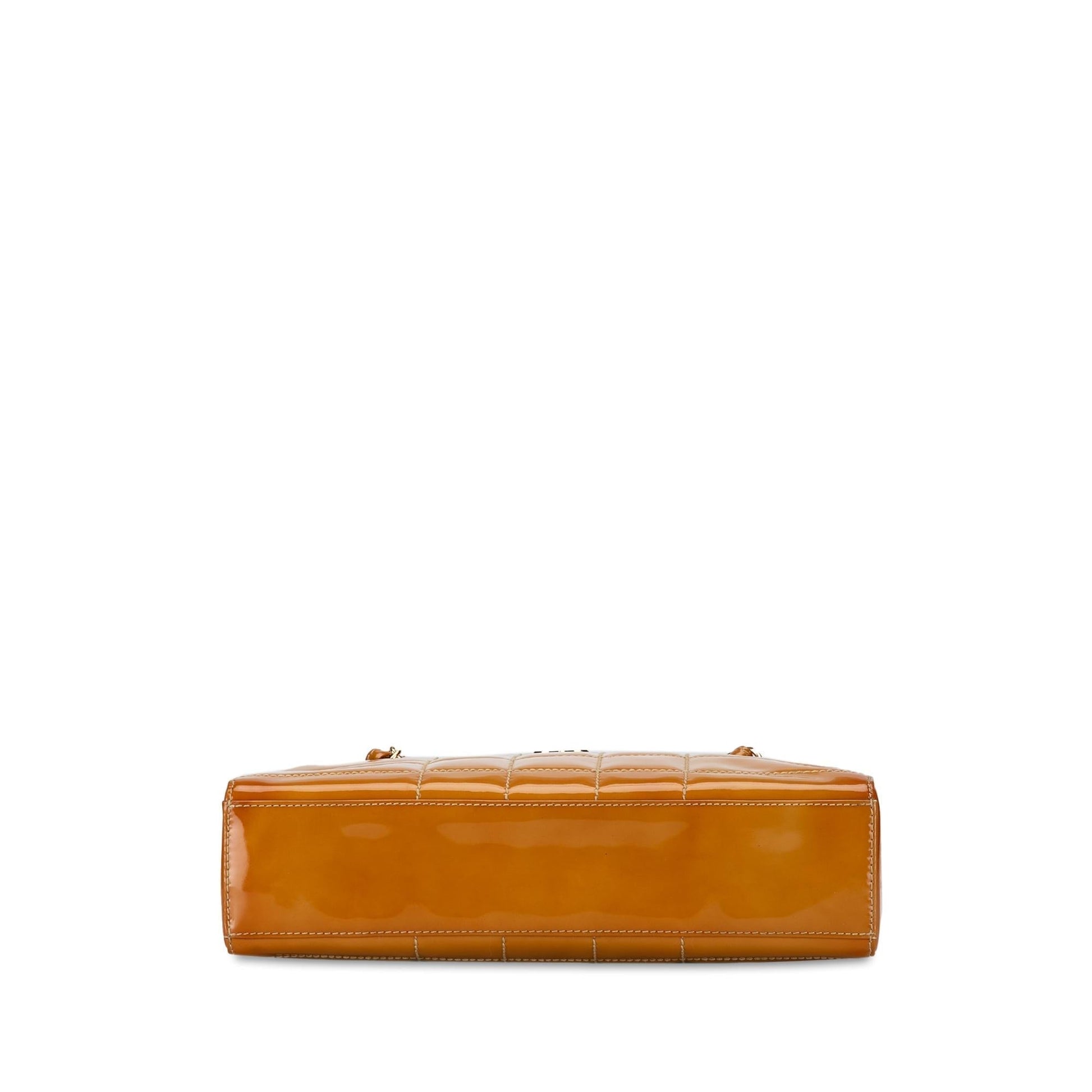 Chanel CC Chocolate Bar Patent Shoulder Bag (SHG-tneQSq)