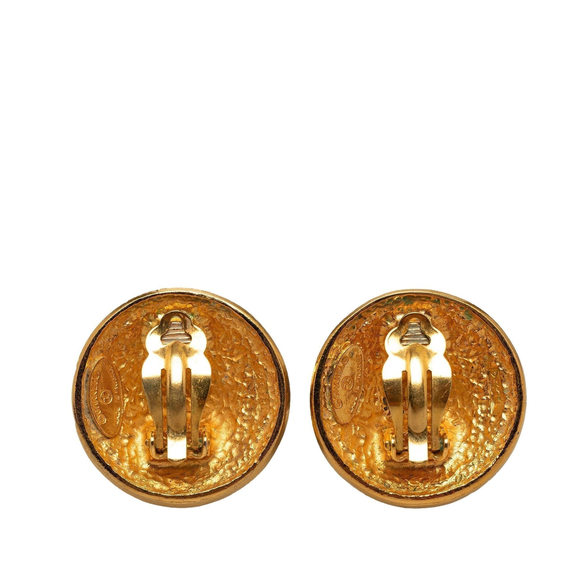 Chanel CC Clip On Earrings (SHG-3Rbtr7)