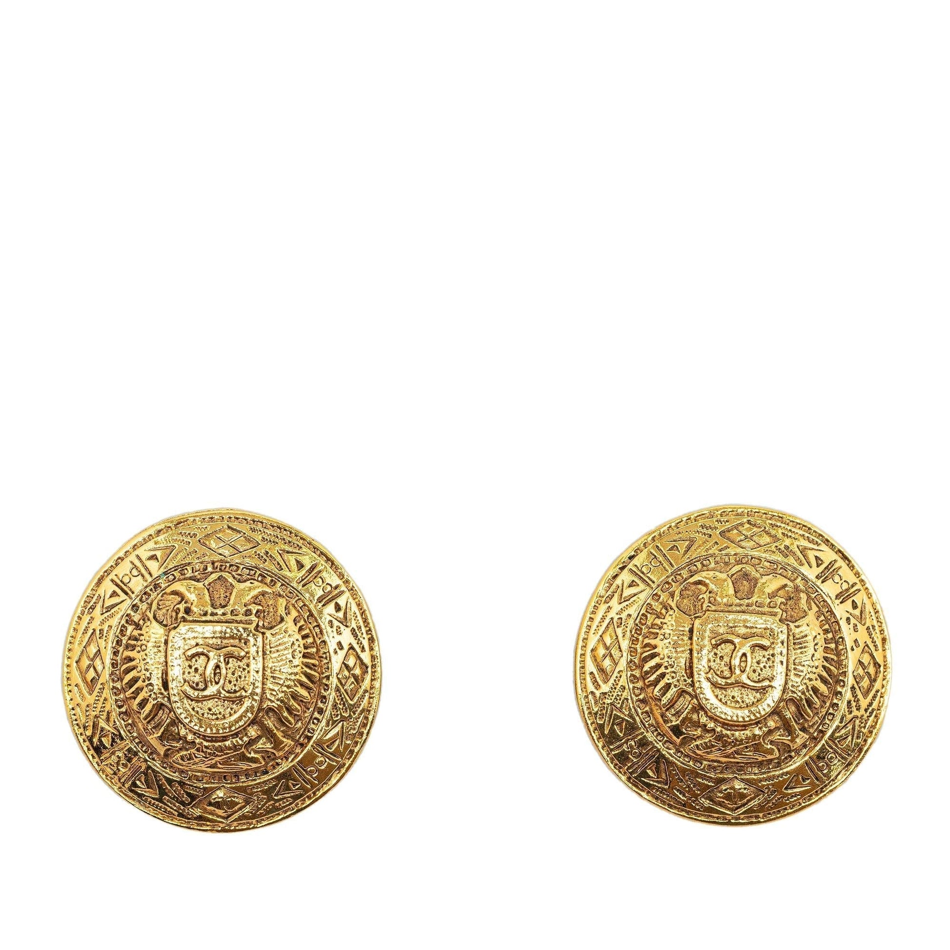 Chanel CC Clip On Earrings (SHG-CQgDDn)