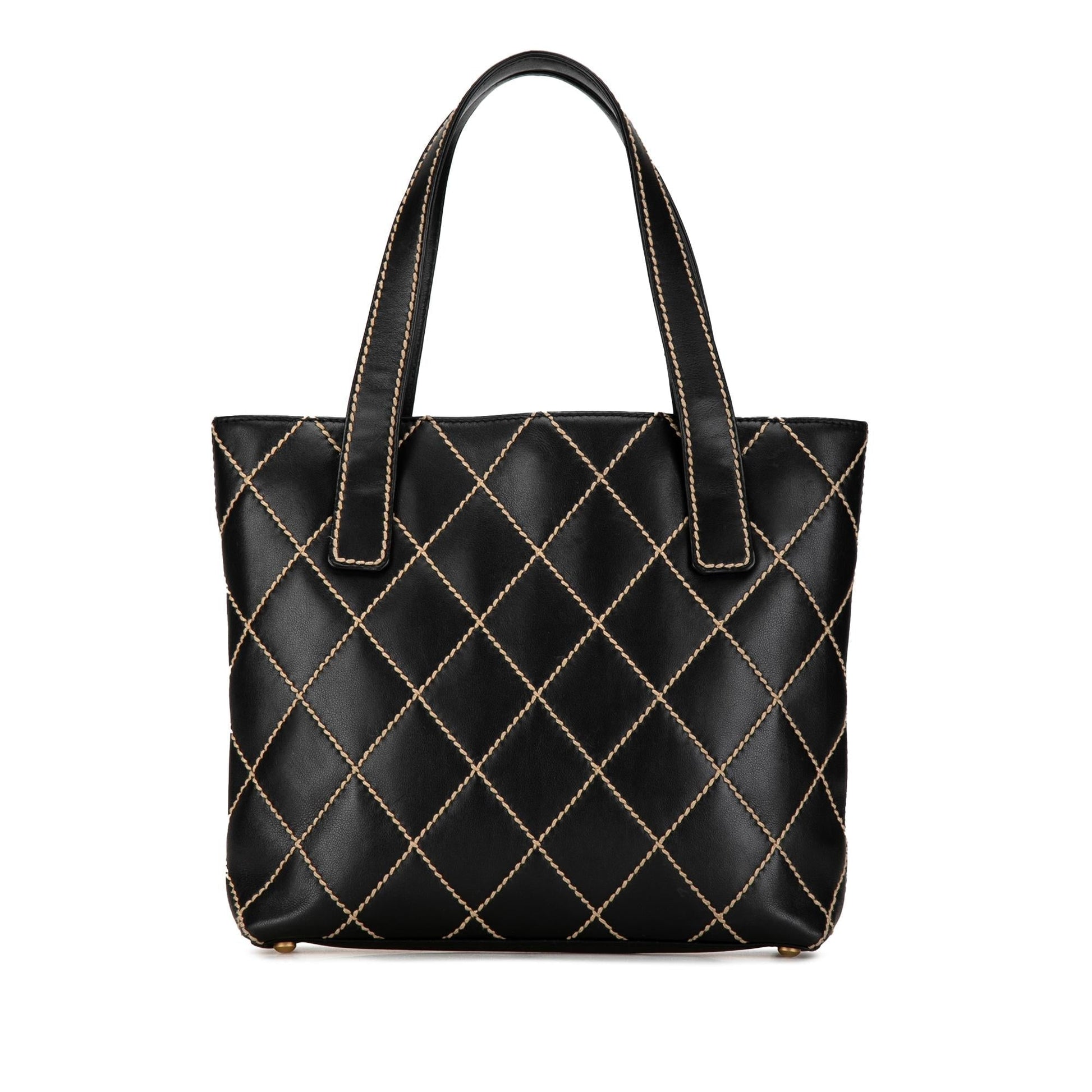 Chanel CC Lambskin Wild Stitch Handbag (SHG-aqtoNm)
