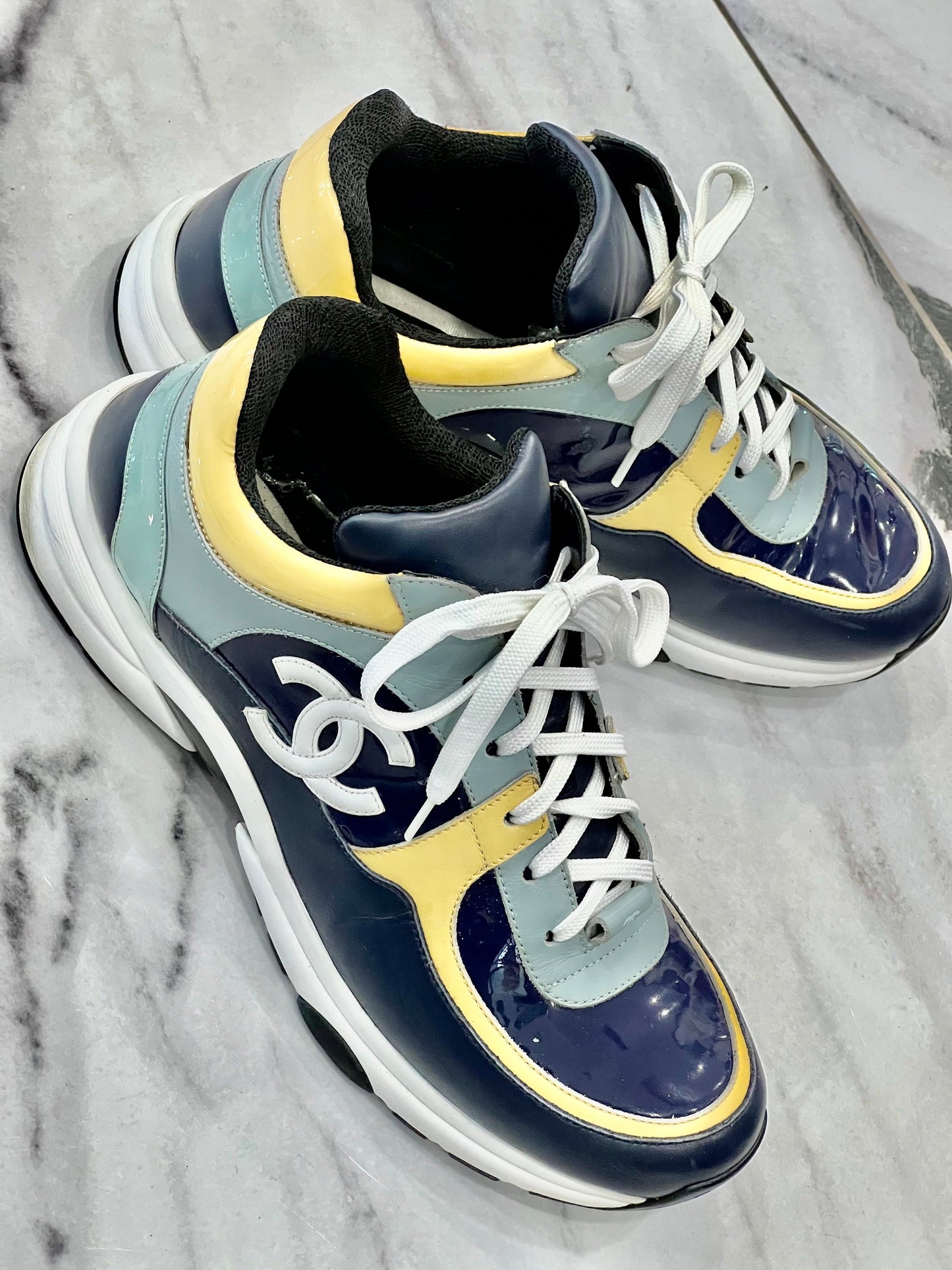 CHANEL CC LOW-TOP TRAINER SNEAKERS
