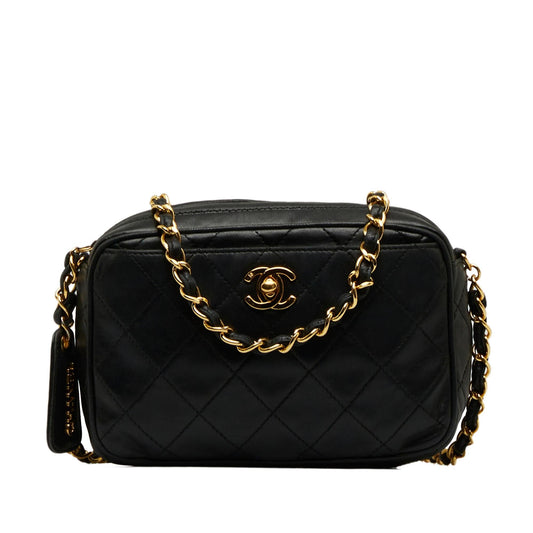 Chanel CC Matelasse Lambskin Camera SHG-QimvSc Crossbody Bag