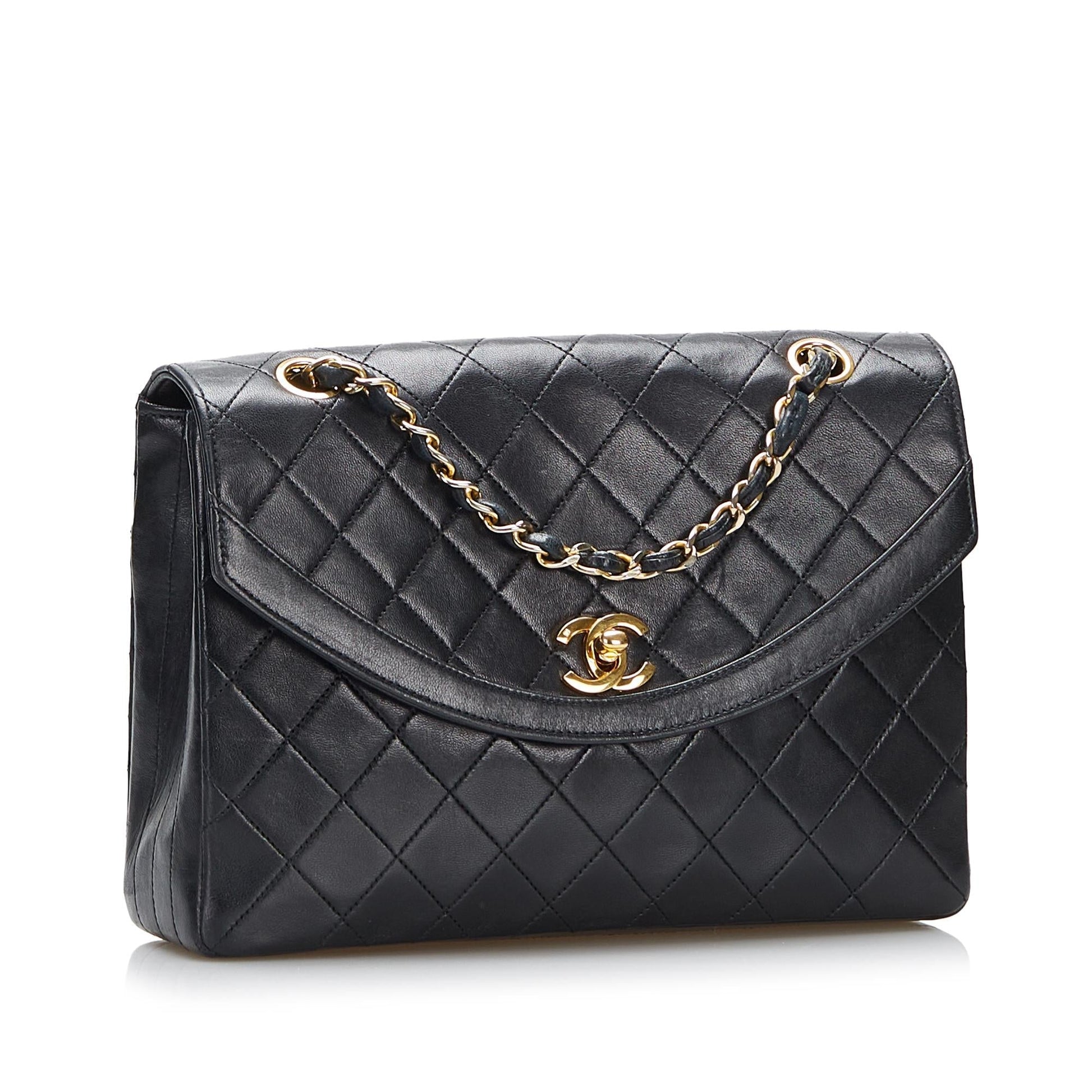 Chanel CC Matelasse SHG-kl8DIA Shoulder Bag
