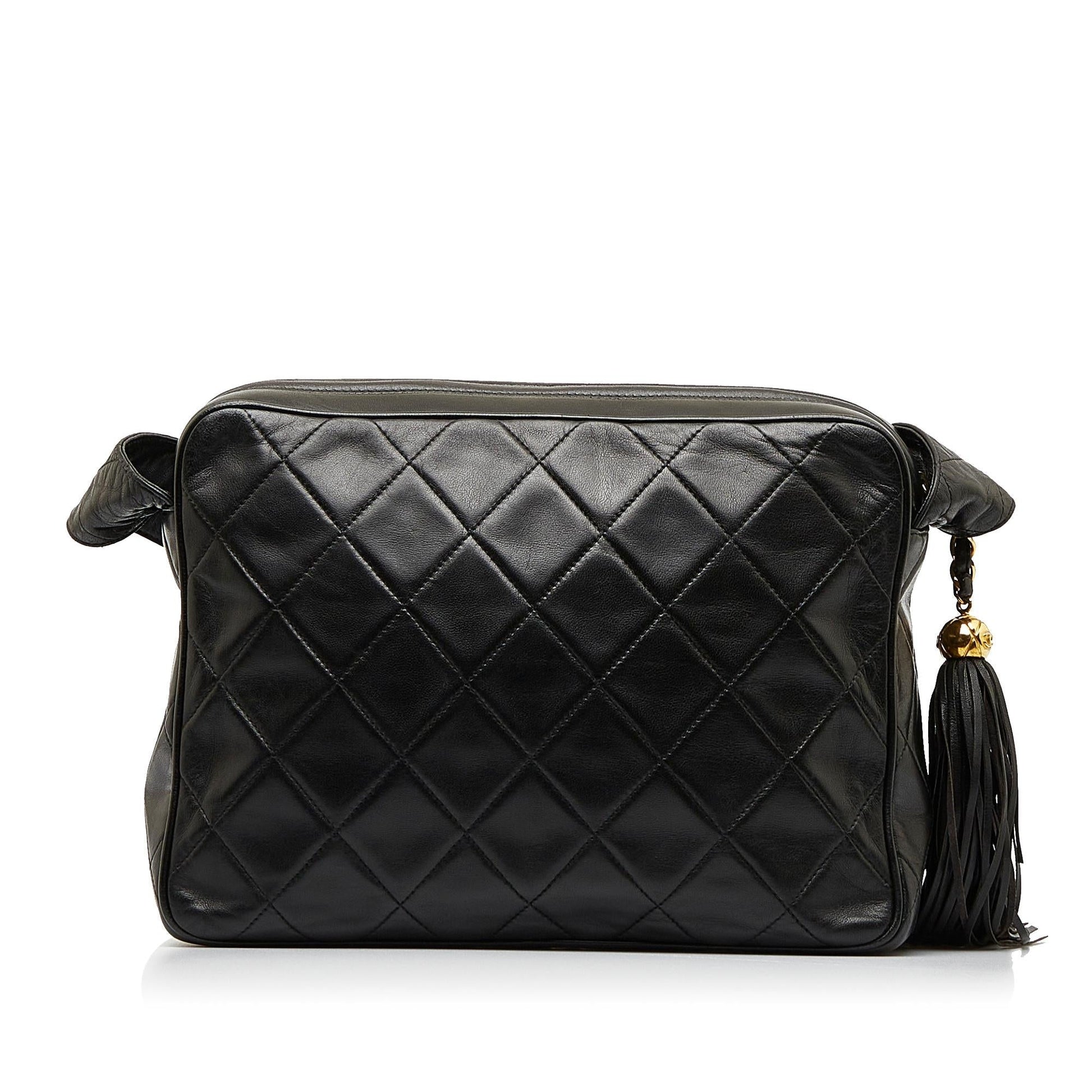Chanel CC Matelasse Tassel SHG-ZmhsO3 Crossbody Bag