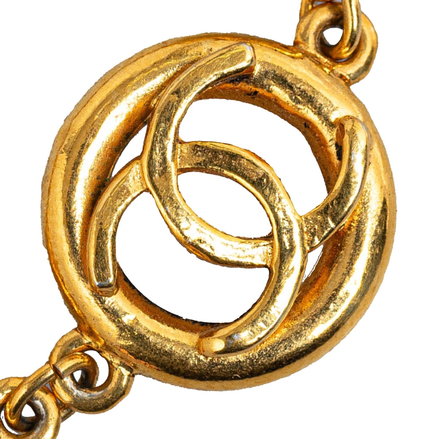 Chanel CC Medallion Bracelet (SHG-HJAG7N)